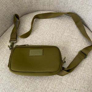 Dagne Dover Dark Moss Mara Phone Sling